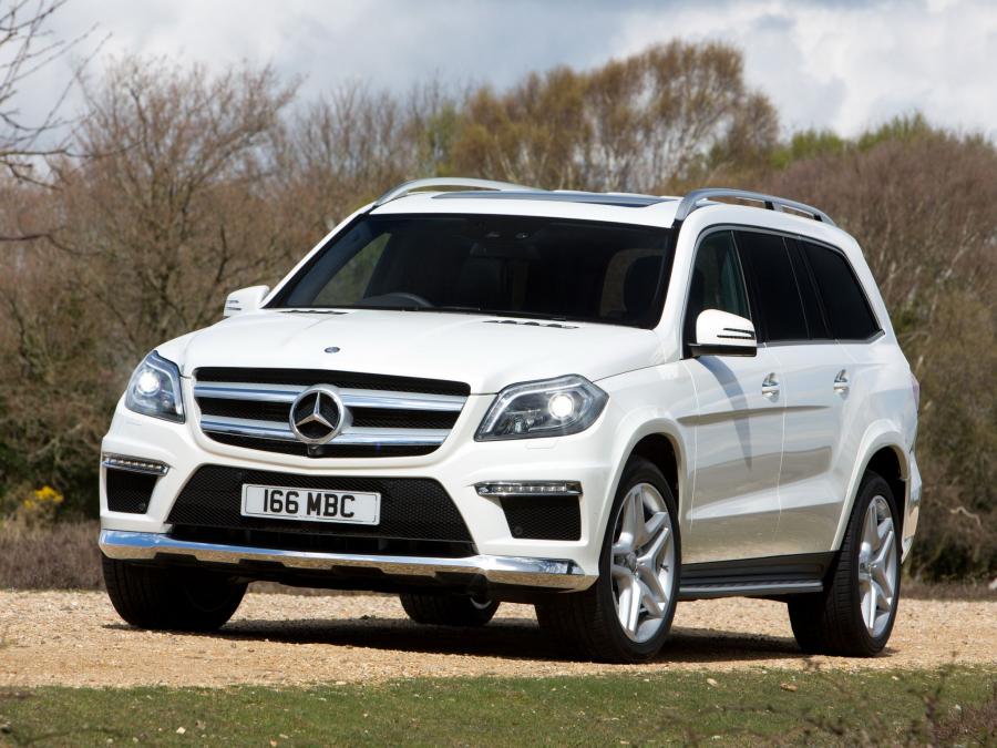  Mercedes-Benz GL350 BlueTec AMG Sports Package 2013 года  (UK) (фото 1 из 30)